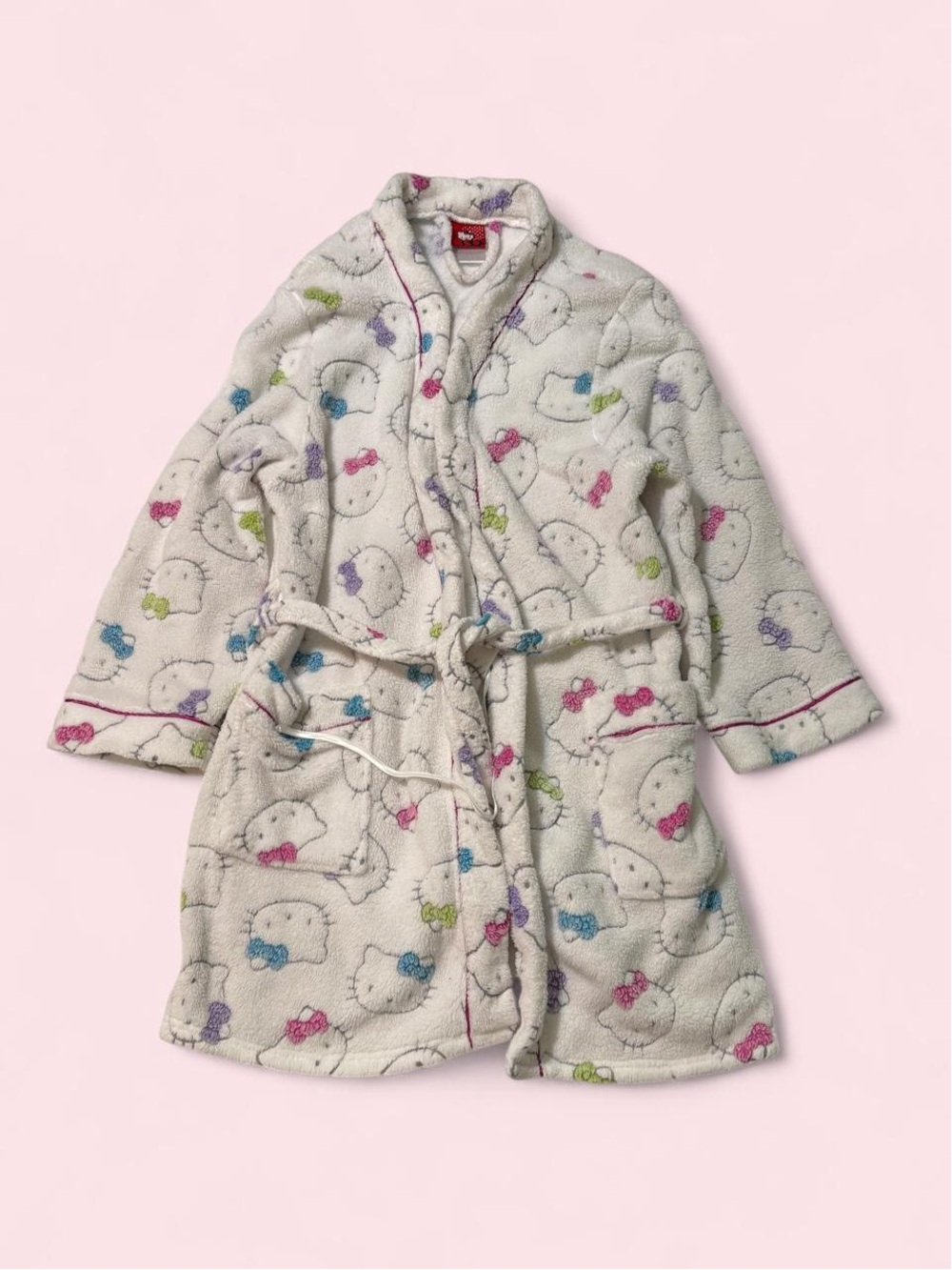 Hello Kitty Vintage Y2K Plush Robe in White with Pink, Blue, Green, Purple Bows